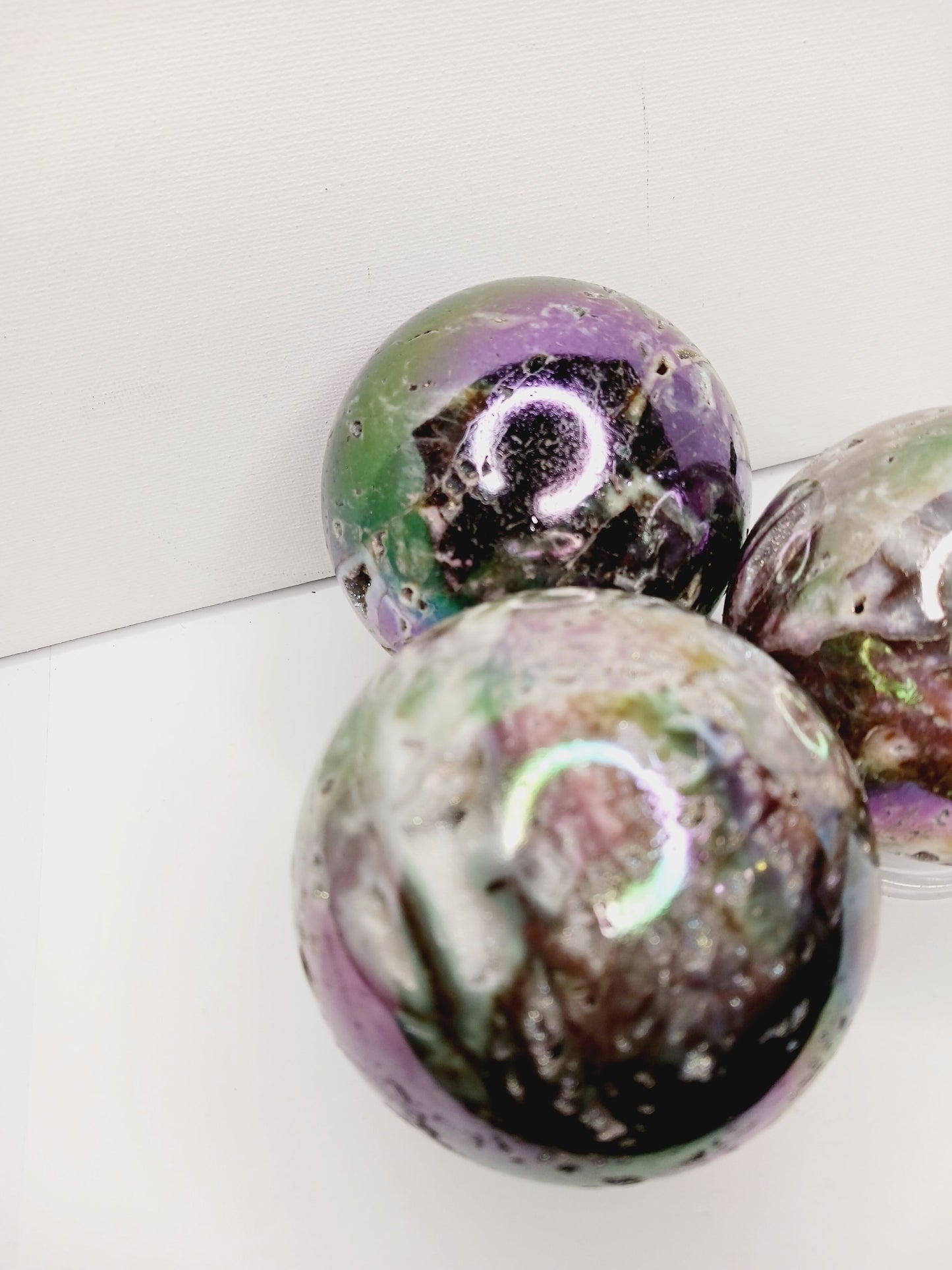 🌈✨ Aura Sphalerite Sphere (Approx. 3.25’’) – Transformation Empowerment and Radiant Energy! 🔮