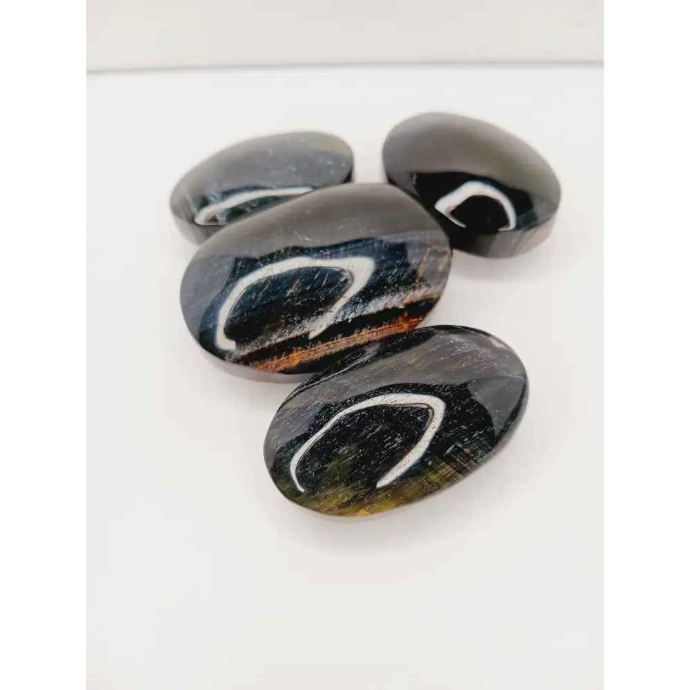šš¤ Blue Tigerās Eye Palm Stone ā Insight Calm and Protective Energy ⨠- PALM
