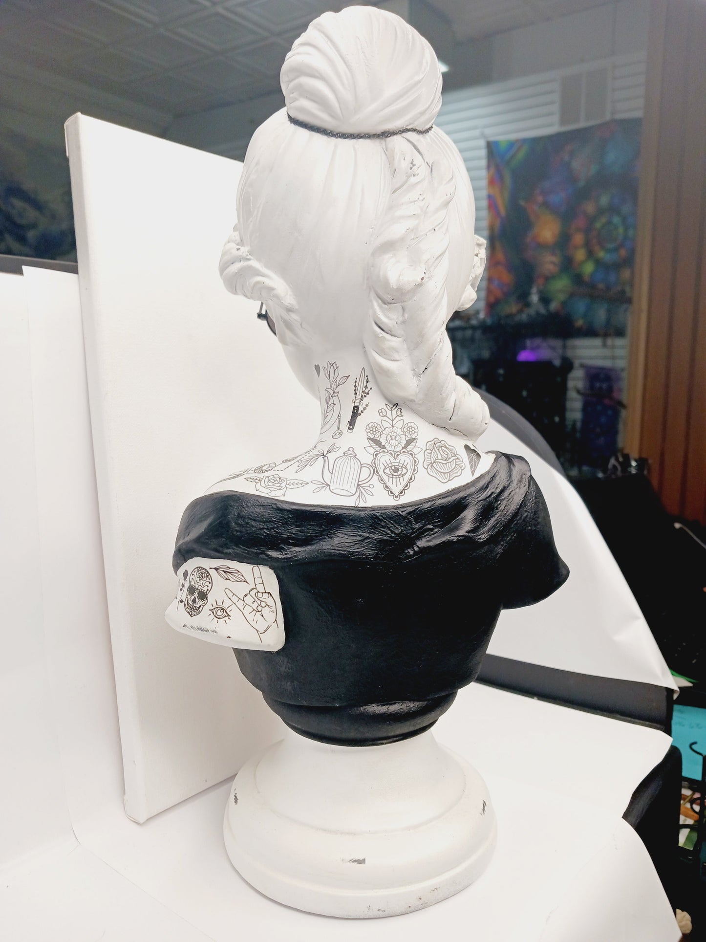 🗿✨ Bust Statues with Tattoos – Bold Artistry Modern Magic and Unique Decor!🎨 Made by Samantha Dentterder
