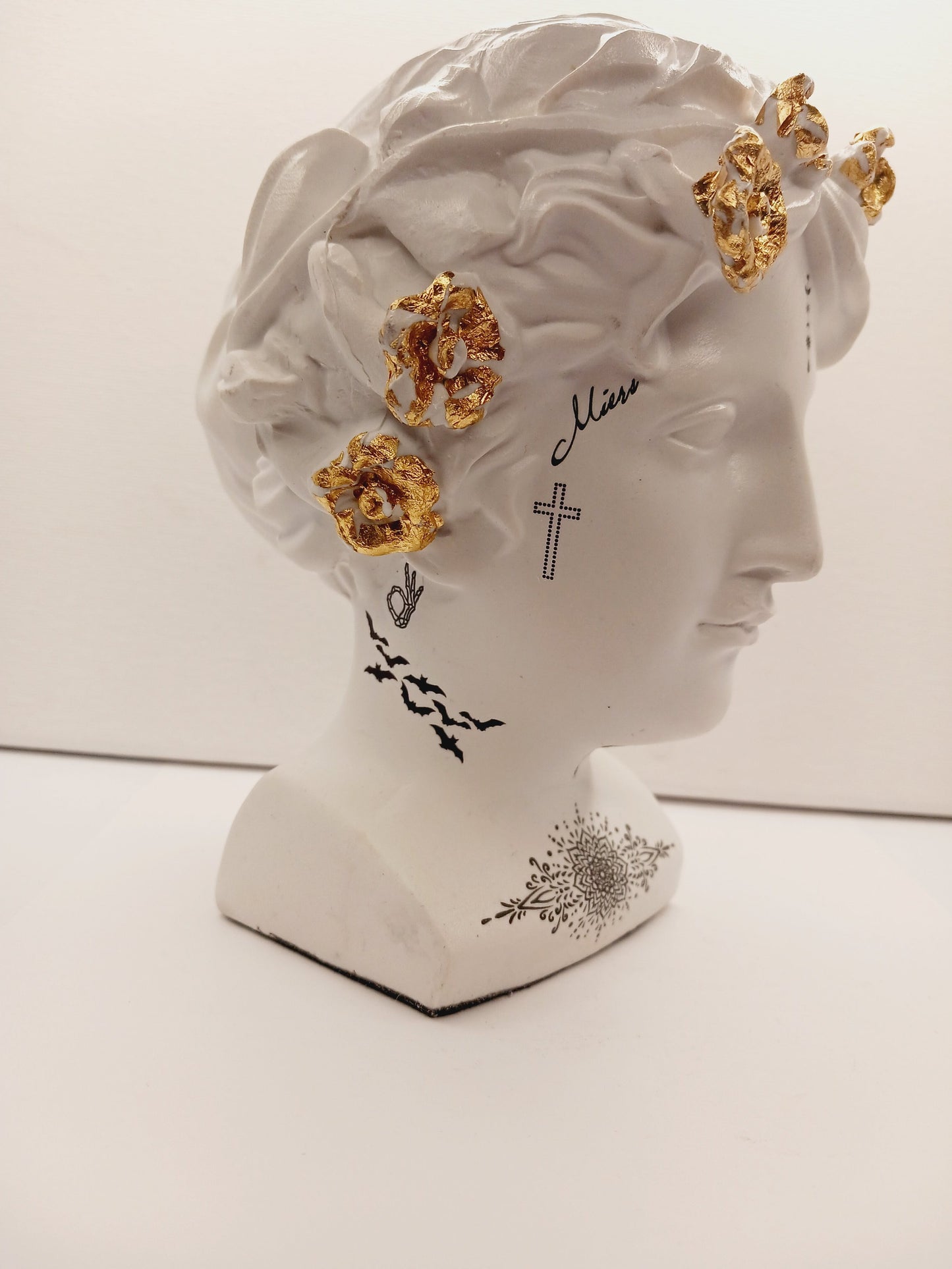 🗿✨ Bust Statues with Tattoos – Bold Artistry Modern Magic and Unique Decor!🎨 Made by Samantha Dentterder