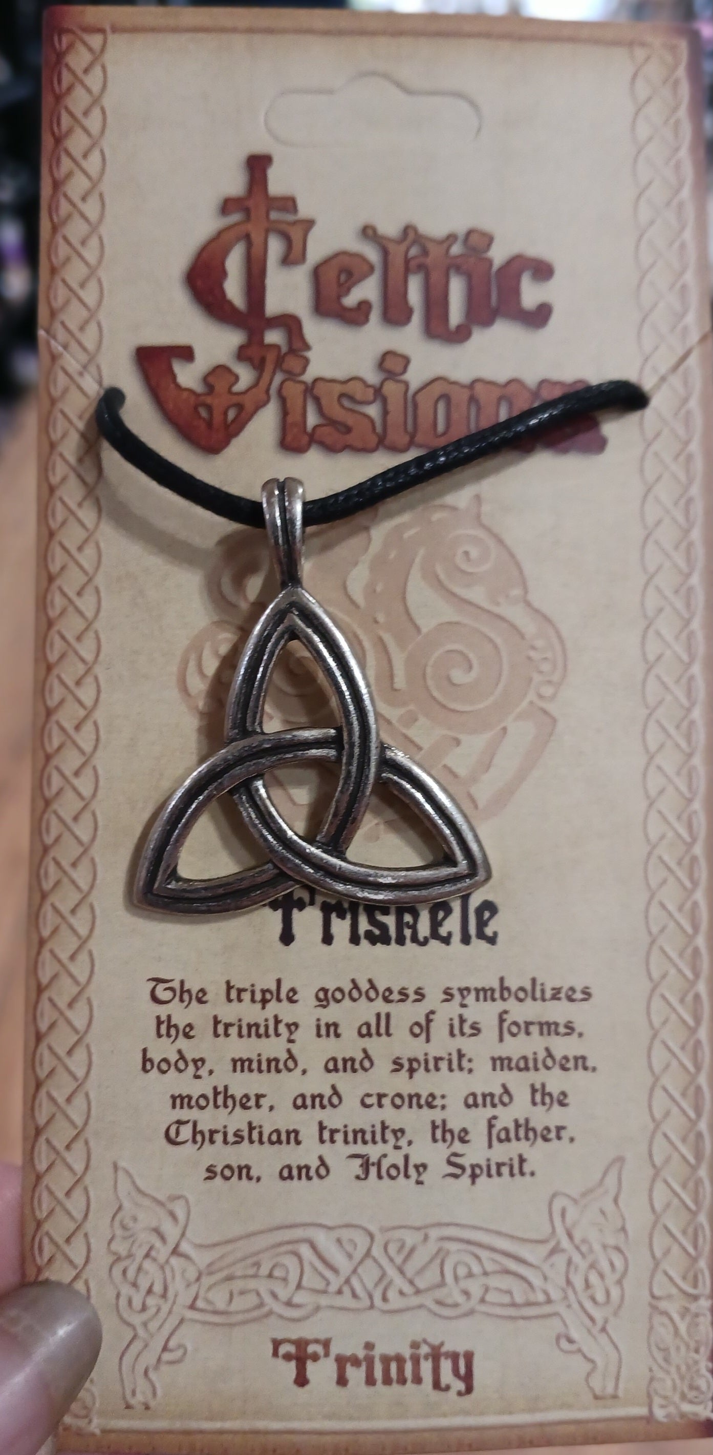 🍀✨ Celtic Visions Necklace and Pendant – Timeless Symbolism Ancestral Magic and Everyday Connection! 🌀 - Triskele