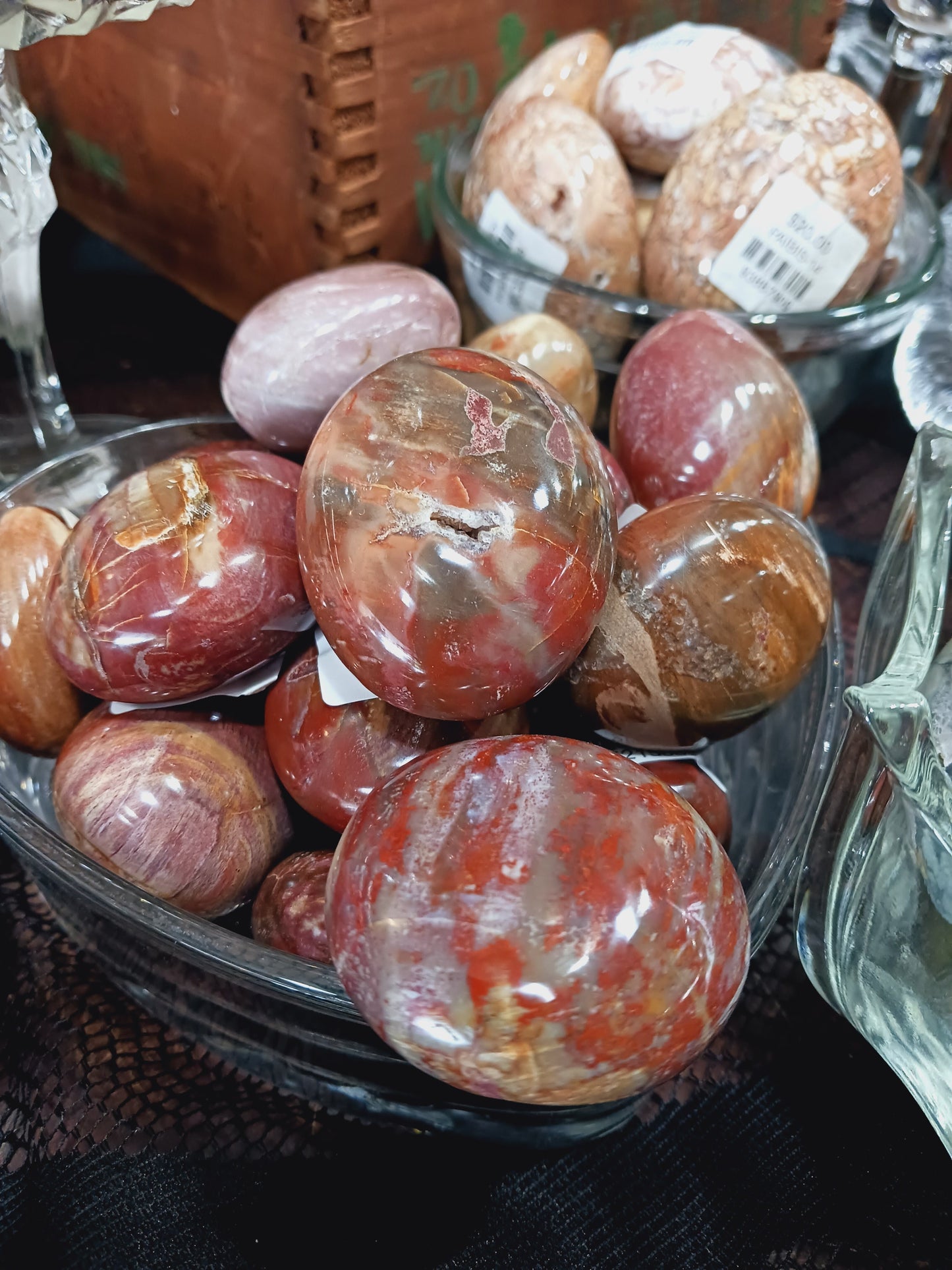 🌳✨ Petrified Wood Palm Stone Intuitive Pick – Grounding Ancient Wisdom and Transformation 🤲 - PALM