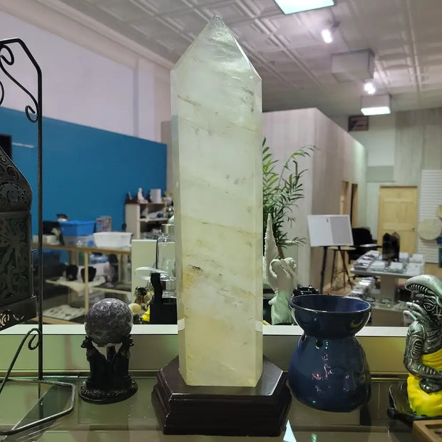 HUGE GOLDEN HEALER ON STAND - Towers