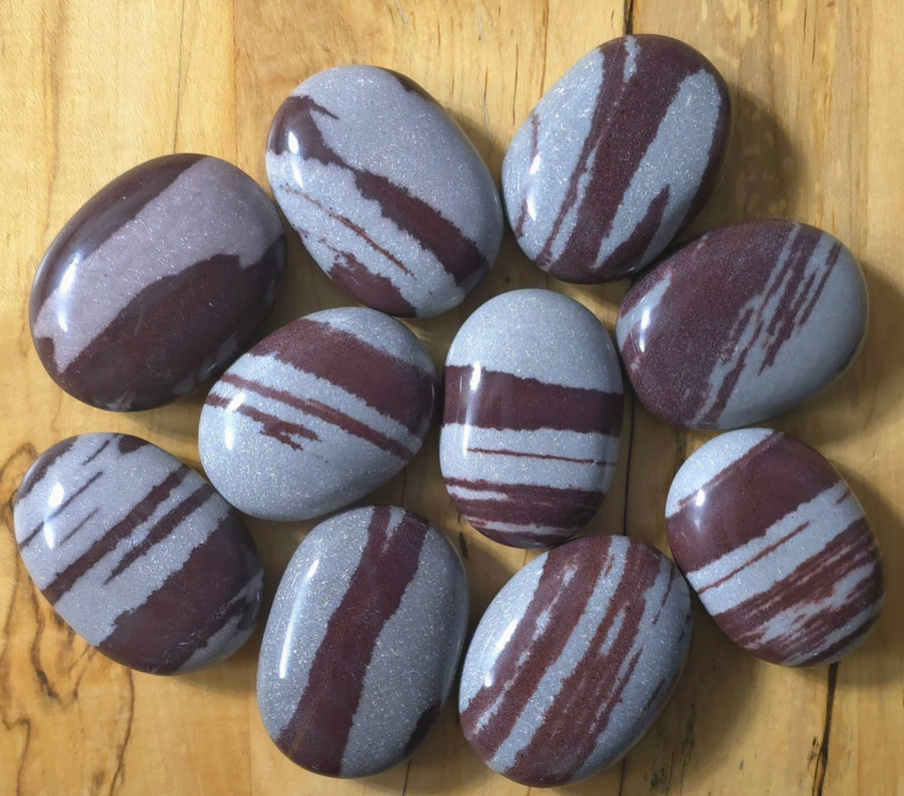 Narmada Jasper Palm Stone