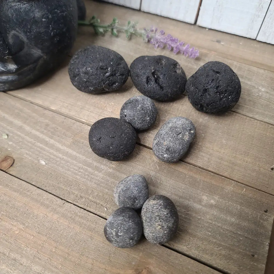 Agni Manitite - Pearl of FIRE Meteorite/Tektite - Specimens