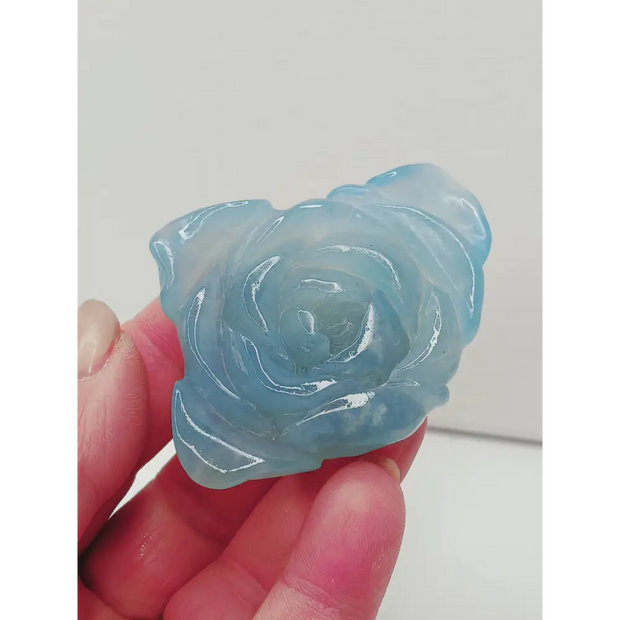 🌊🌹 Aquamarine Rose Carving – Tranquility Love and Courage ✨