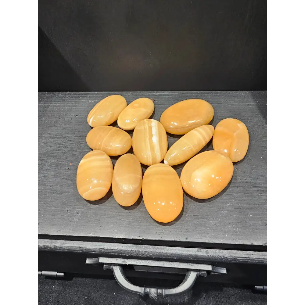 🌈✨ Assorted Calcite Palmstones – Soothing Energy & Colorful Comfort! 🤲 - Orange - PALM