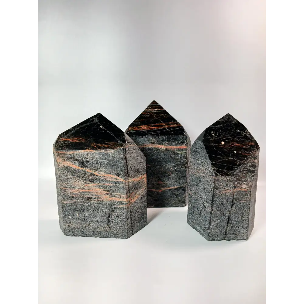 🖤🪨 Black Tourmaline with Hematite Tower – Double Protection and Deep Grounding ✨ - Specimens