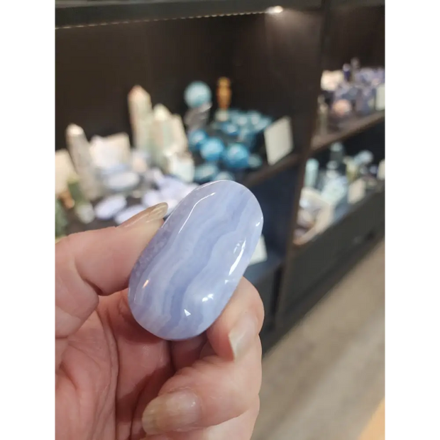 💙✨ Blue Lace Agate Palmstones (Medium) – Calming & Soothing Energy Stones! 🌬️ - PALM