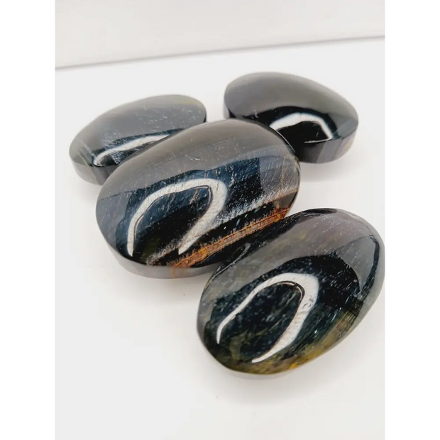 🌊🖤 Blue Tiger’s Eye Palm Stone – Insight Calm and Protective Energy ✨ - PALM