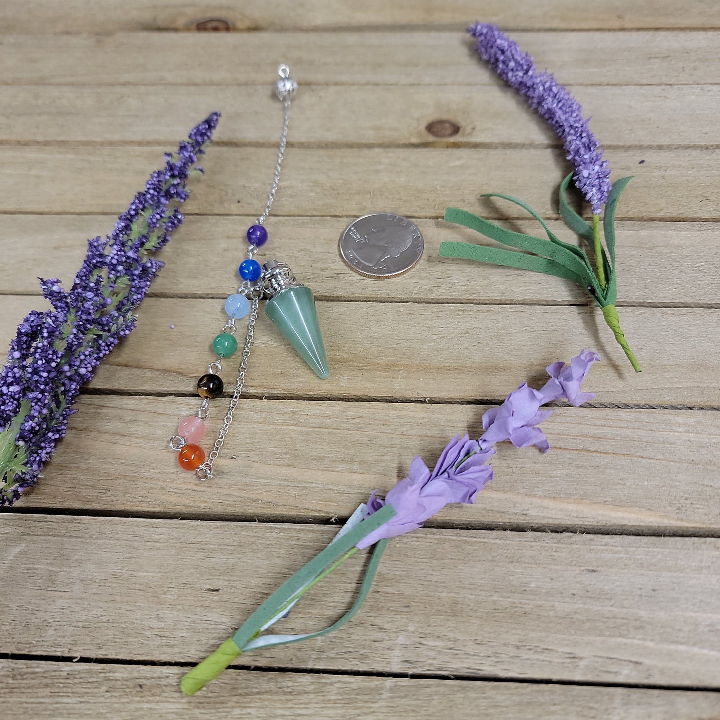 CONE PENDULUM W/CHAKRA CHAIN - GREEN AVENTURINE - Pendulums & Mats