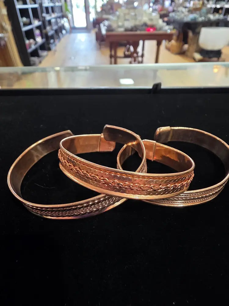 🧑✨ Copper Cuff Bracelet – Adjustable Roman Style for Timeless Wellness and Strength! 🏺 - Jewelry