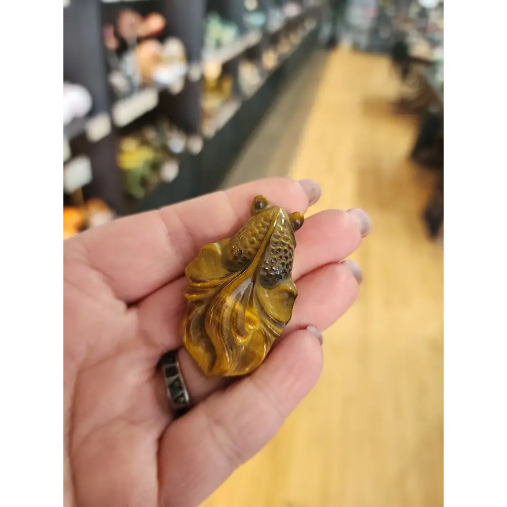 🐟✨ Crystal Koi Collection (2’’) – Abundance Transformation & Good Fortune! 💎 - Tigers Eye - Carvings