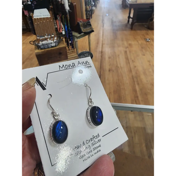 🌈✨ Ethereal Aura Set: Labradorite Earrings in Sterling Silver – Mystical Elegance & Transformative Energy! 💫 - Jewelry