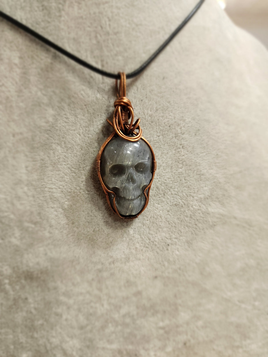 Exquisite Copper Wire Wrapped Stone Pendants - Labradorite Skull - Jewelry