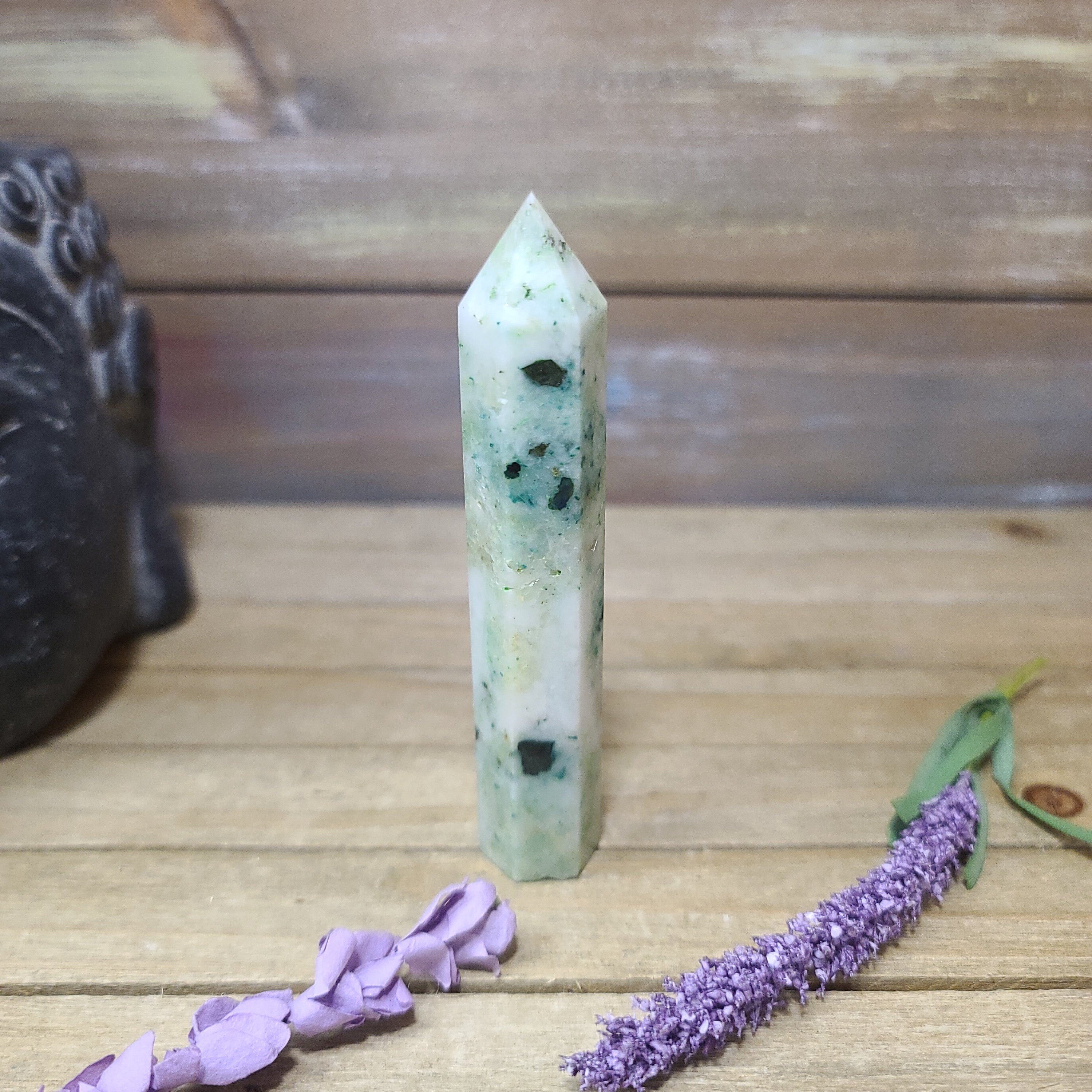 Fynchenite (Quantum Quatro / Phoenix Stone) – Transformation Healing Spiritual Awakening 🌿🔥 - 11 - Towers