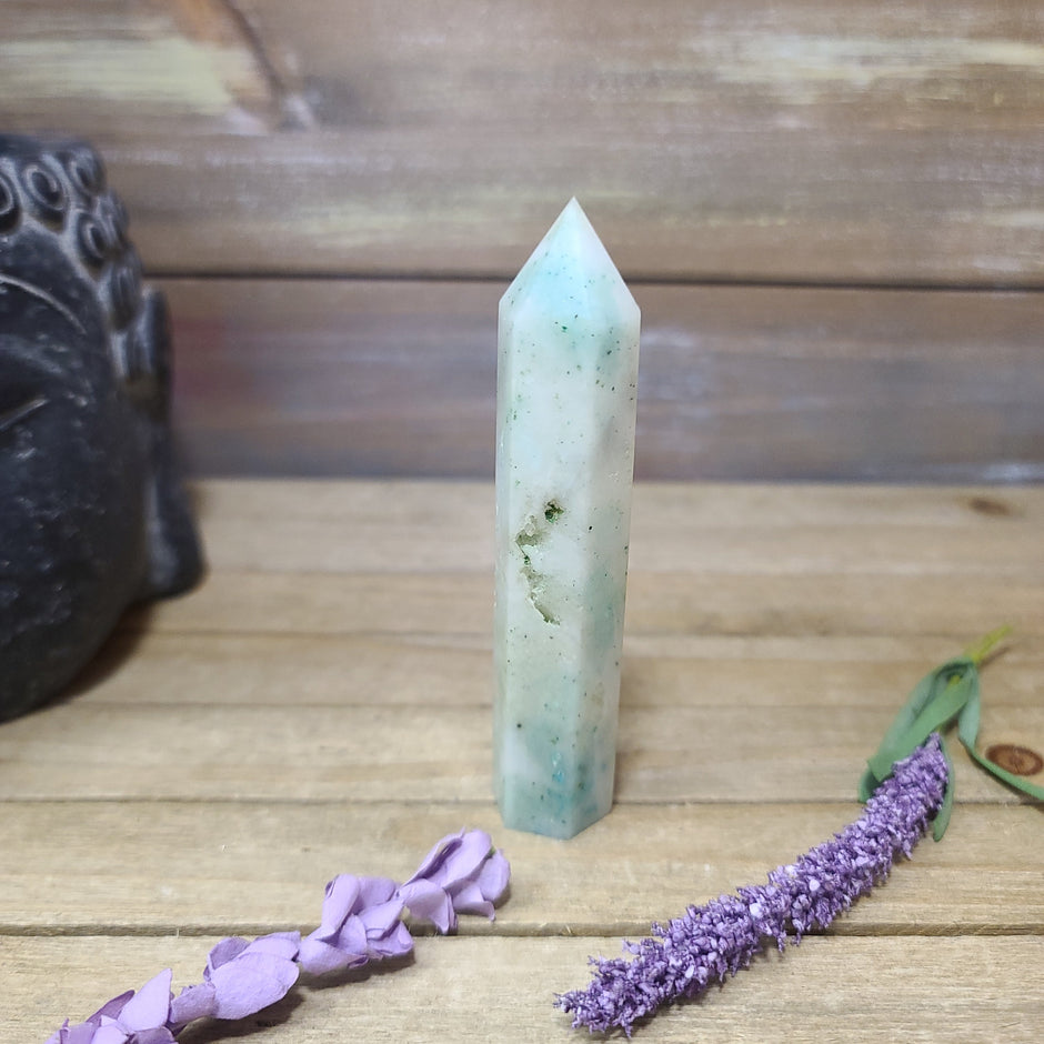 Fynchenite (Quantum Quatro / Phoenix Stone) – Transformation Healing Spiritual Awakening 🌿🔥 - 15 - Towers