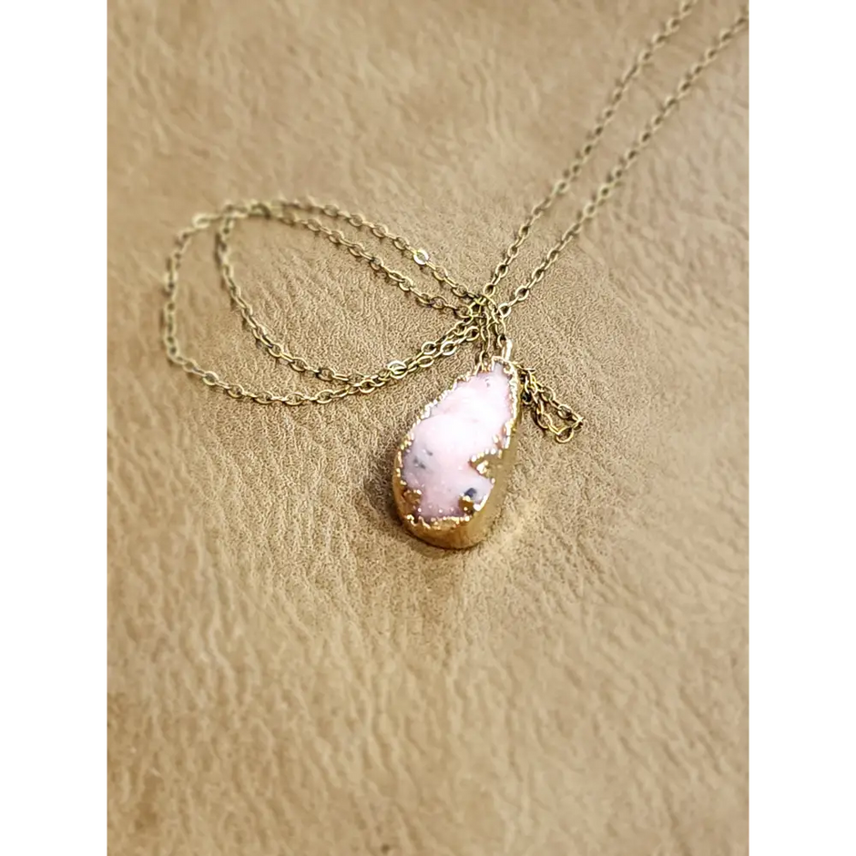 💖✨ Gold & Pink Aragonite Druzy Pendant on 18’’ Gold Chain – Heart Healing & Sparkling Magic! 🌟 - Jewelry