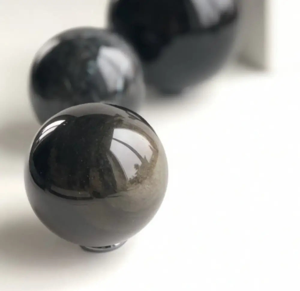 🌑✨ Golden Obsidian Spheres (1–1.5’’) – Empowerment Protection and Radiant Transformation! 🖤