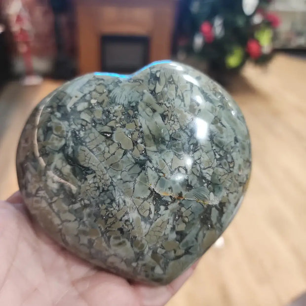 Green Ibis Agate Hearts - 1 - Carvings