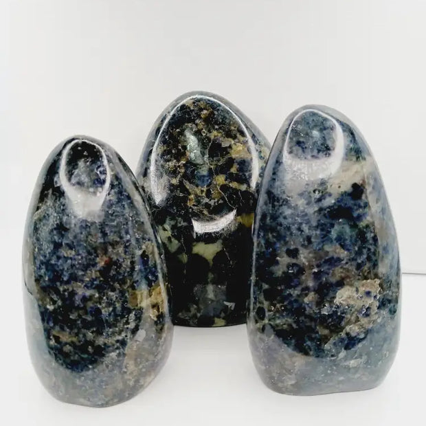 🔵✨ Iolite Freeform – Vision Clarity and Inner Journey 🌌 - Free Forms