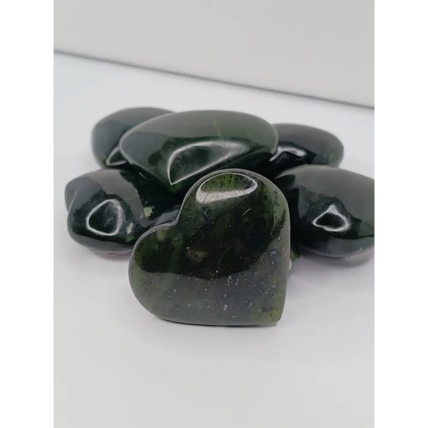 💚✨ Jade Heart – Intuitive Pick (1 1/2’’–1 3/4’’) – Luck Harmony & Heartfelt Healing! 🌿 - Carvings
