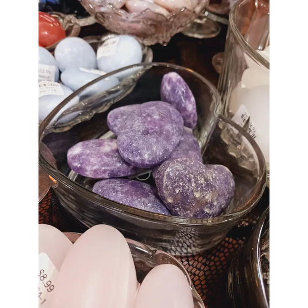 💜🌿 Lepidolite Palmstone Intuitive Pick – Calm Balance and Emotional Healing ✨ - PALM