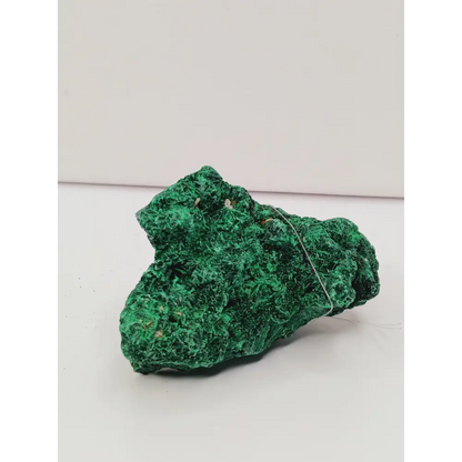 💚✨ Malachite Fibrous Specimen – Transformation Protection and Heart Healing 🌿 - Specimens