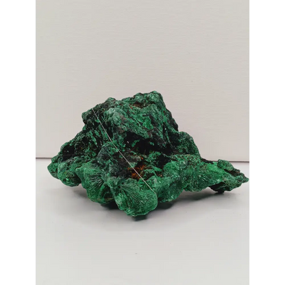 💚✨ Malachite Fibrous Specimen – Transformation Protection and Heart Healing 🌿 - Specimens