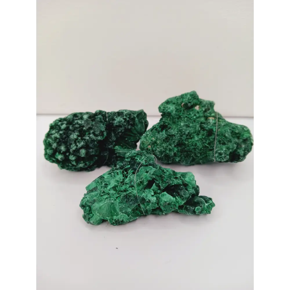 💚✨ Malachite Fibrous Specimen – Transformation Protection and Heart Healing 🌿 - Specimens
