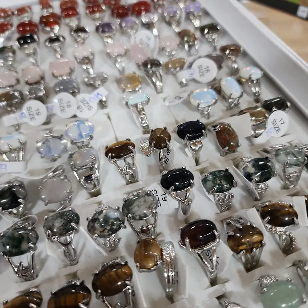 Gorgeous Medium stone rings - Jewelry