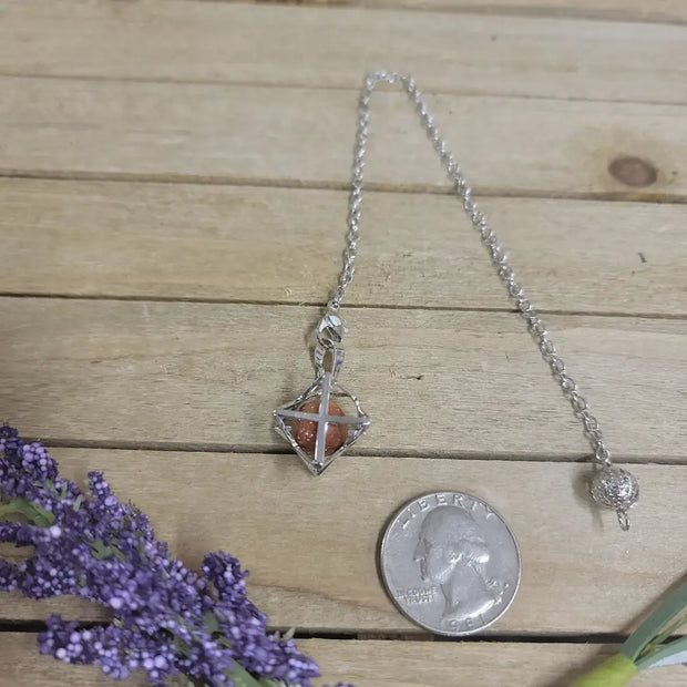 MERKABA / CRYSTAL PENDULUM - GOLD SANDSTONE - Pendulums & Mats