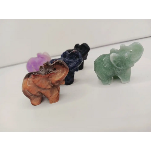 🐘✨ Mini Elephant Carving (Intuitive Pick) – Wisdom Luck and Strength in Crystal Form 🌈