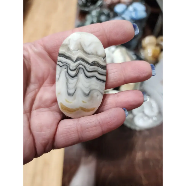 🧡🌿 Orange Dendritic Palmstones & Hearts – Grounded Joy & Nature’s Artistry! ✨ - Carvings