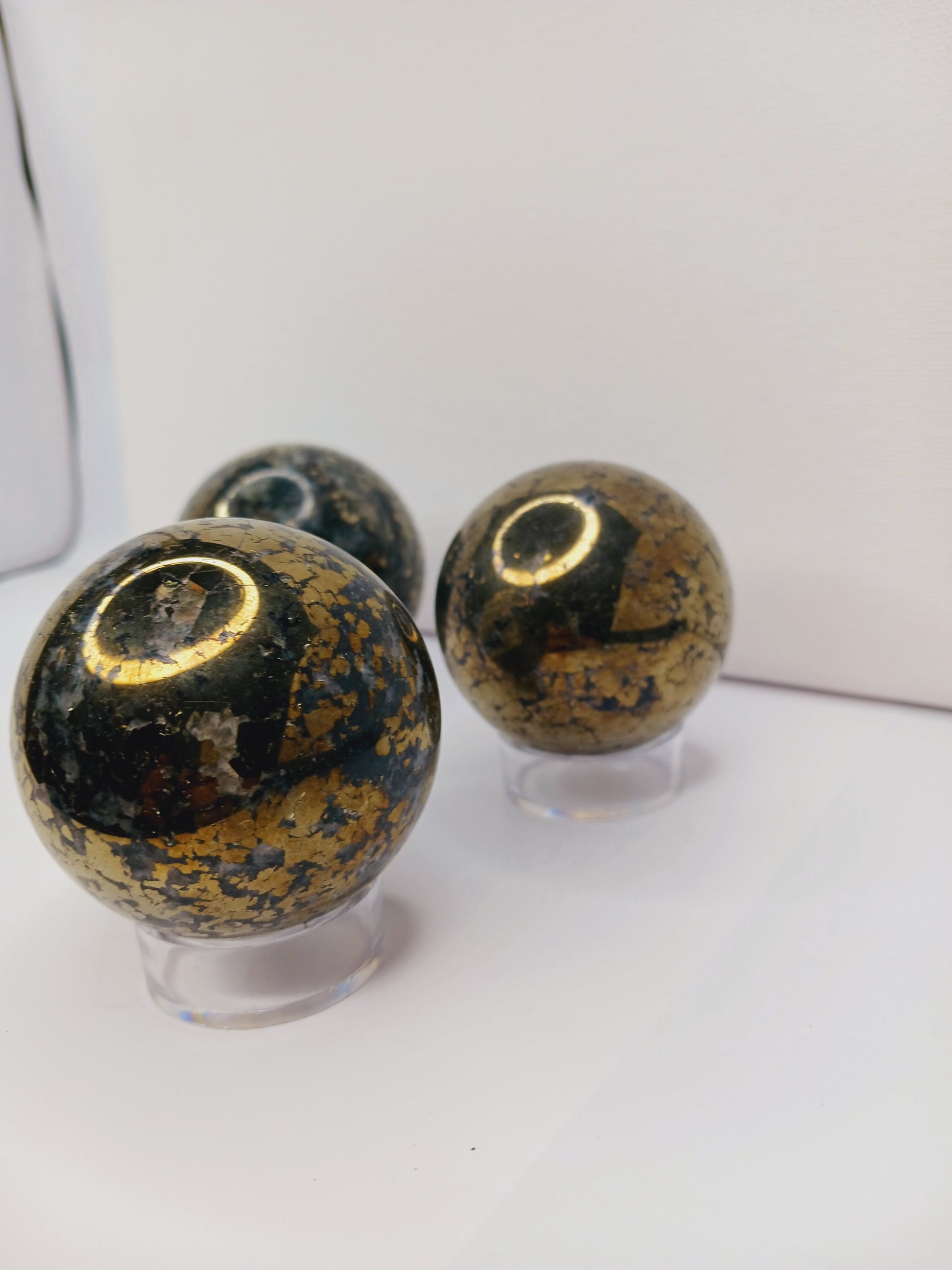 🖤💛 Pyrite and Black Quartz Sphere 2’’ – Protection Manifestation and Empowerment ✨ - Spheres