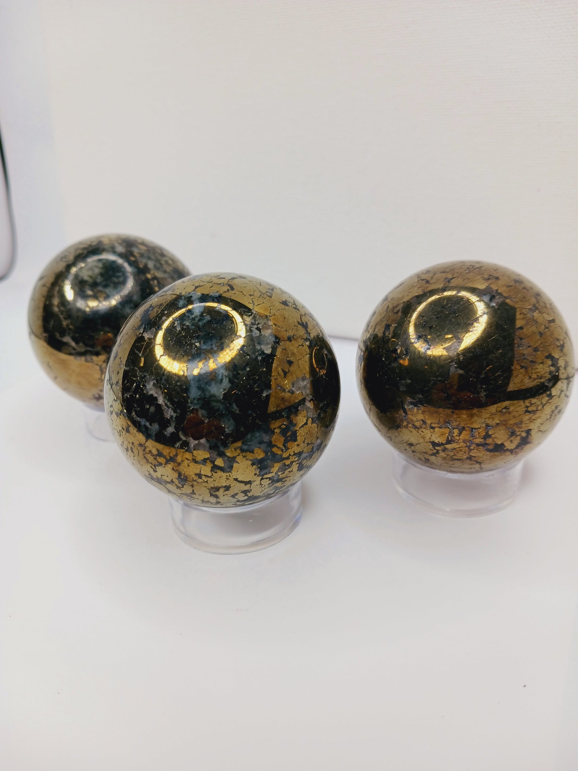 🖤💛 Pyrite and Black Quartz Sphere 2’’ – Protection Manifestation and Empowerment ✨ - Spheres