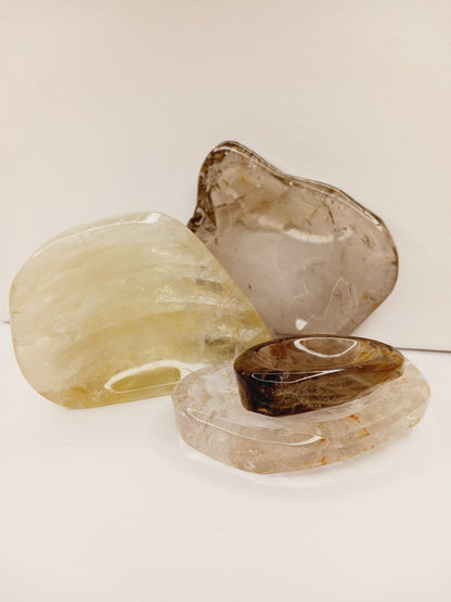 🤍✨ Quartz Crystal Bowl – Clarity Amplification and Sacred Storage 🌟 - Carvings