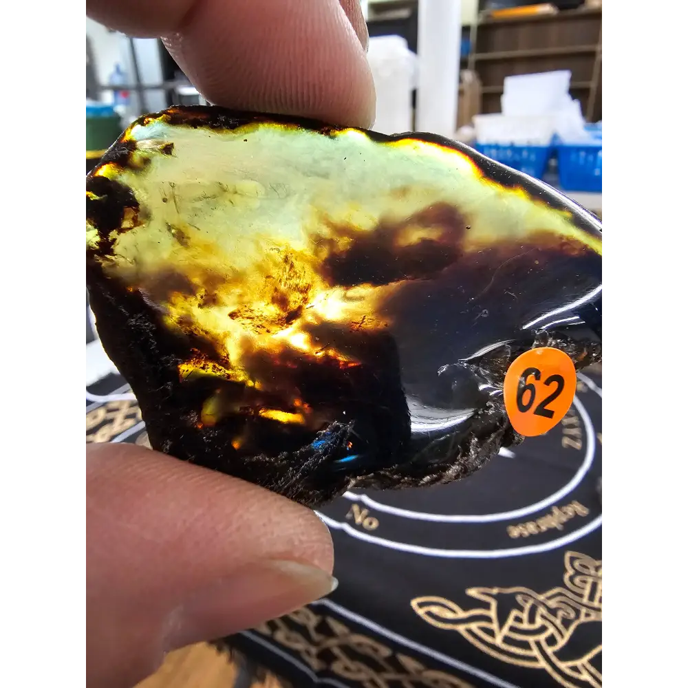 🔥 Red Amber from Sumatra - 1’’ to 1.5’’ Chunks ✨ - Medium-62 - Specimens