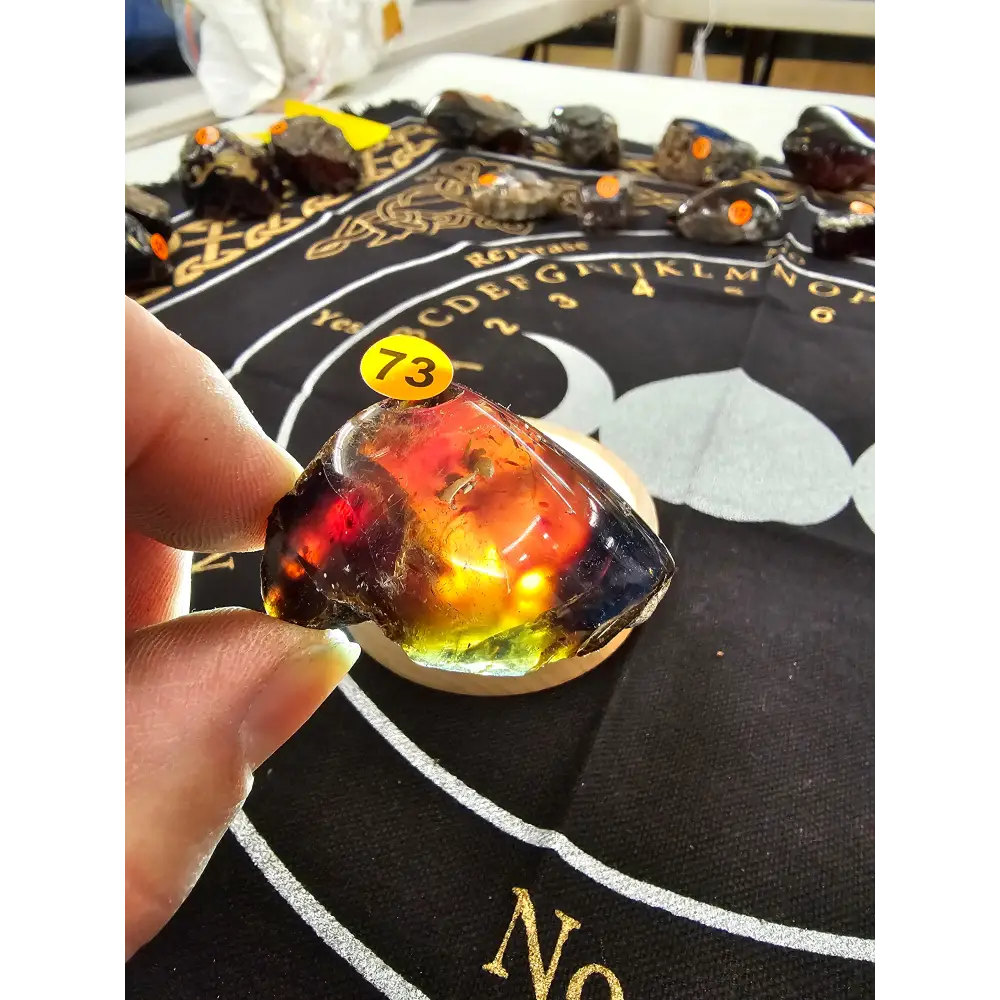 🔥 Red Amber from Sumatra - 1’’ to 1.5’’ Chunks ✨ - Small-73 - Specimens