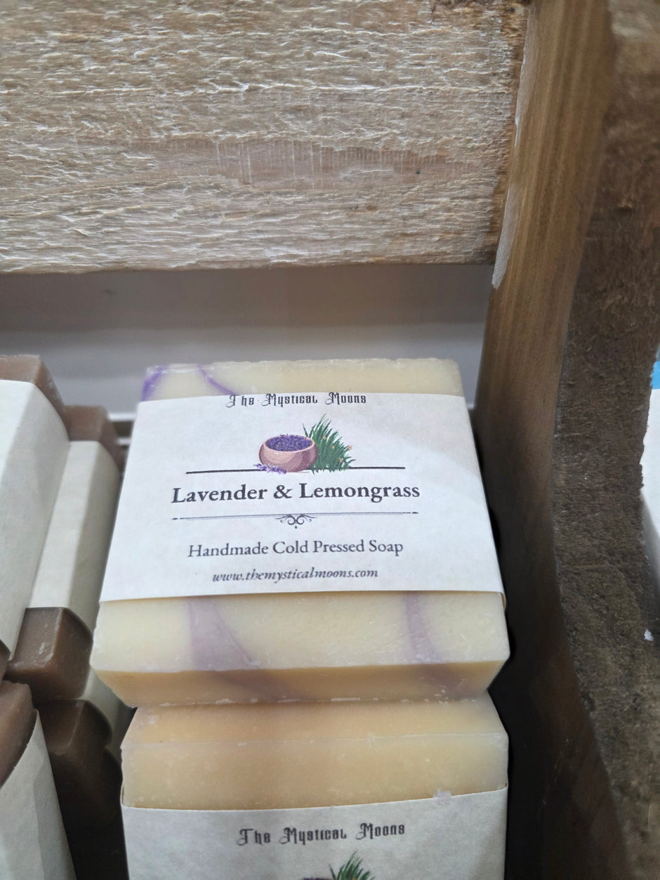 Handmade Cold Pressed Soap – Nourishing, Pure and Artisan Crafted 🌿