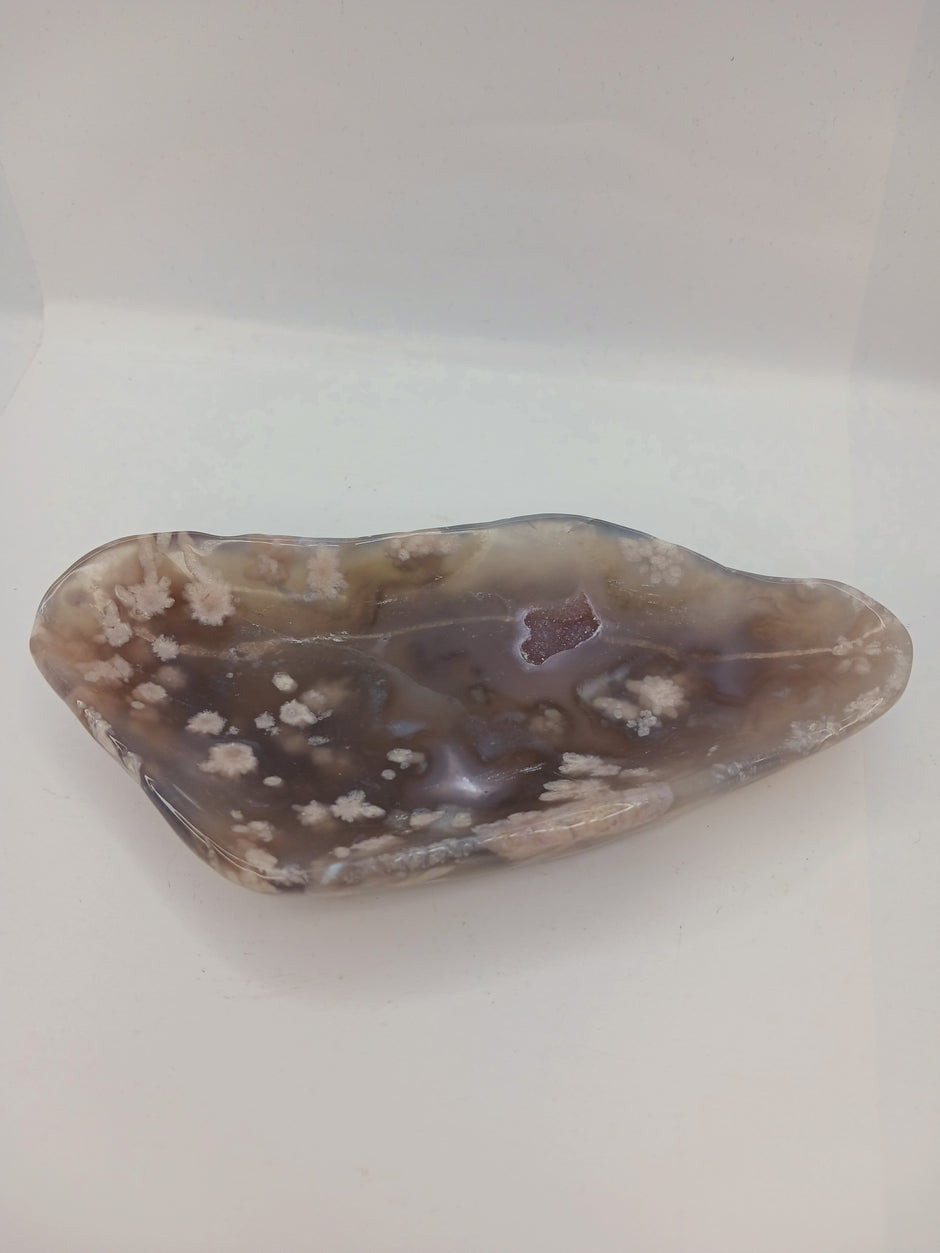 Black Floral Agate Offering Bowls (4 Inch to 6 Inch) – Assorted Sizes for Altar and Sacred Space