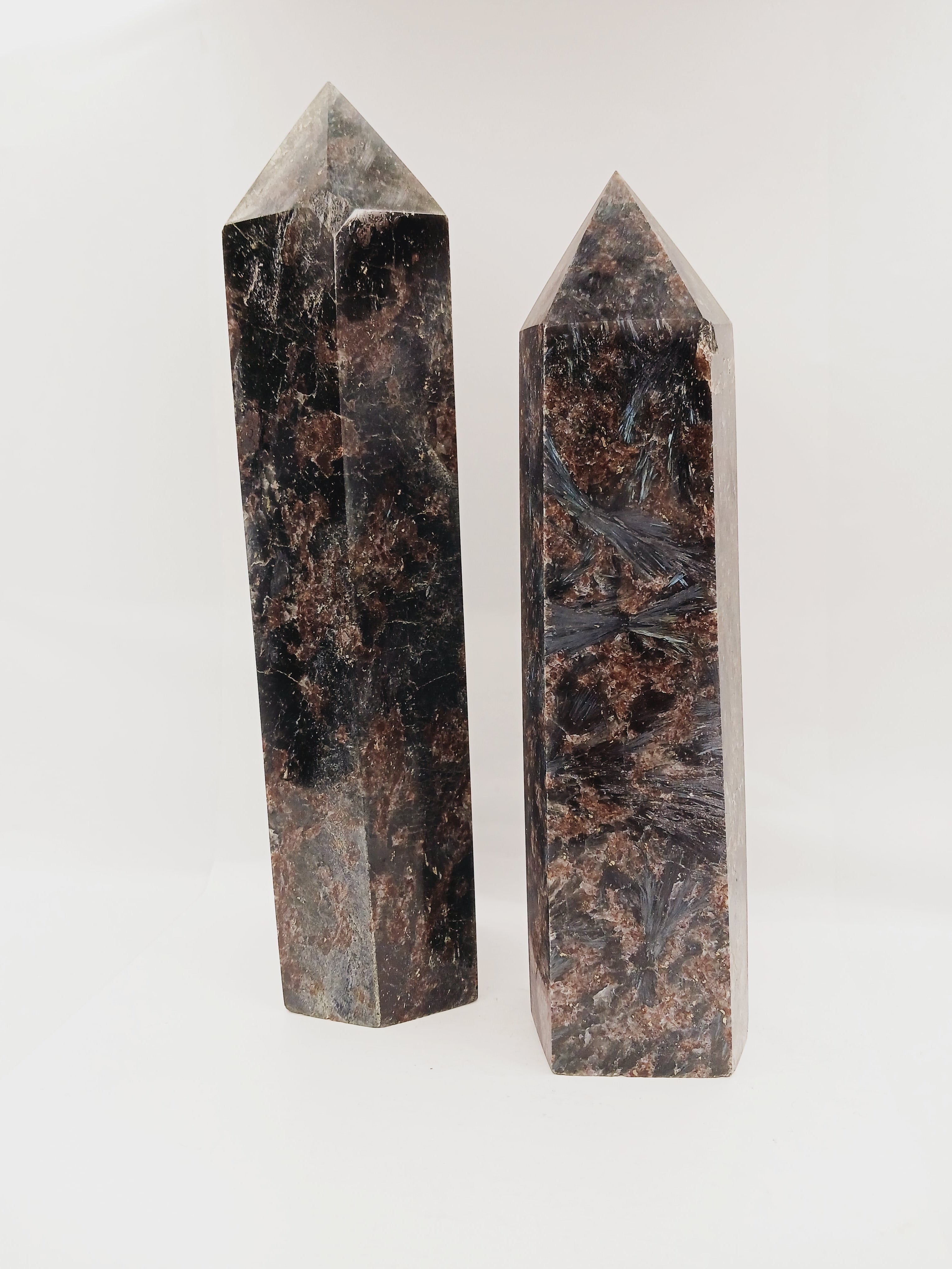 Huge Astrophyllite (Afvedsonite) and Garnet Tower – Cosmic Insight, Strength and Manifestation ✨