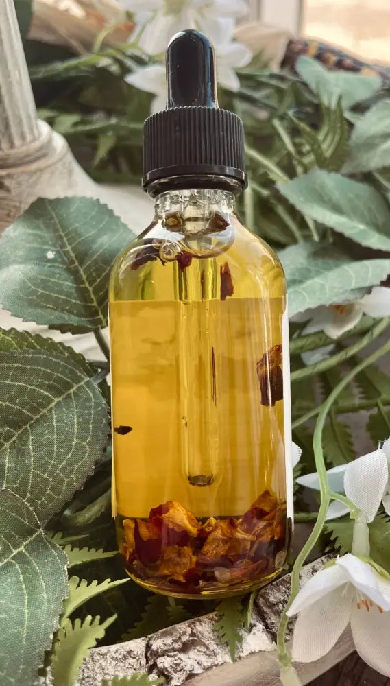 🌹✨ Rose Body Oil – Queen of Flowers Ritual Self-Care and Luxurious Skin Nourishment! 👑