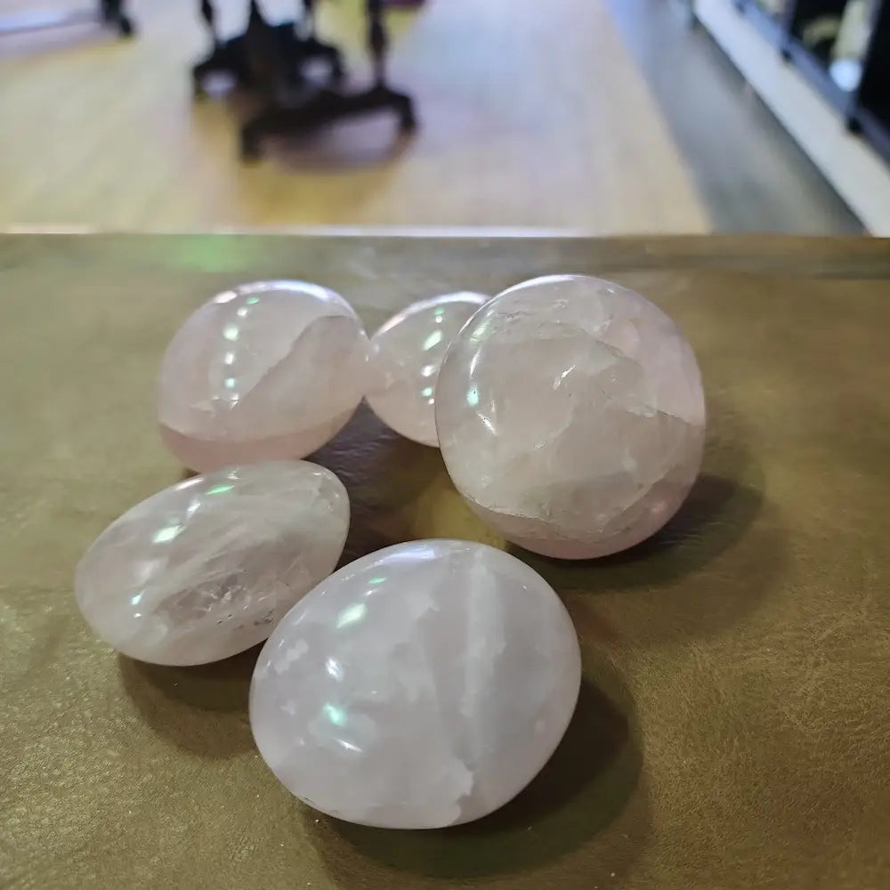 ROSE Quartz Meditation Palm Stones - Medium - PALM