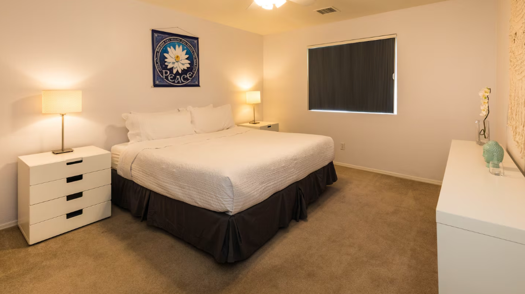 Sedona September 11th - 15th Retreat - DEPOSIT ONLY - 2. Queen Bed (2 people per room) $100 Deposit & PayPal Invoice