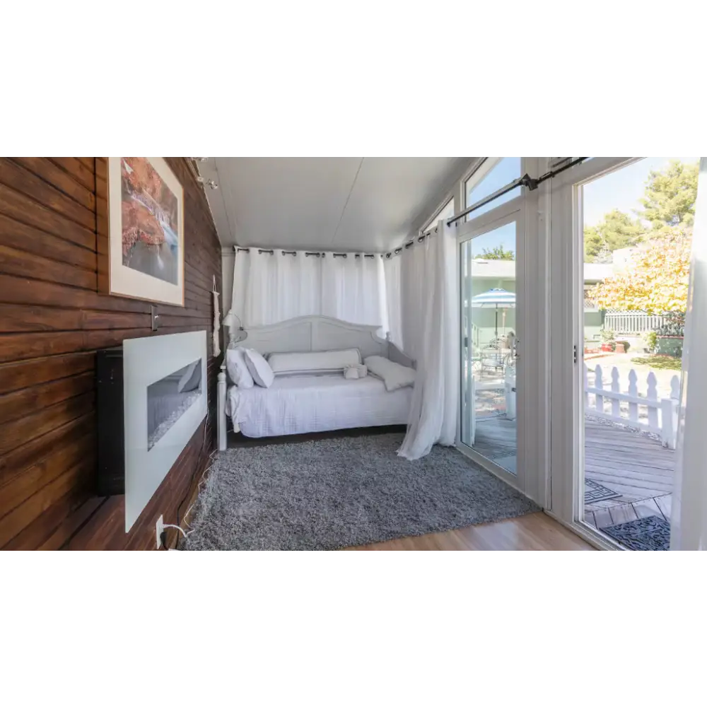 Sedona September 11th - 15th Retreat - DEPOSIT ONLY - Glass Casita Room Single Bed ($108.34 Deposit & 5- $108.34