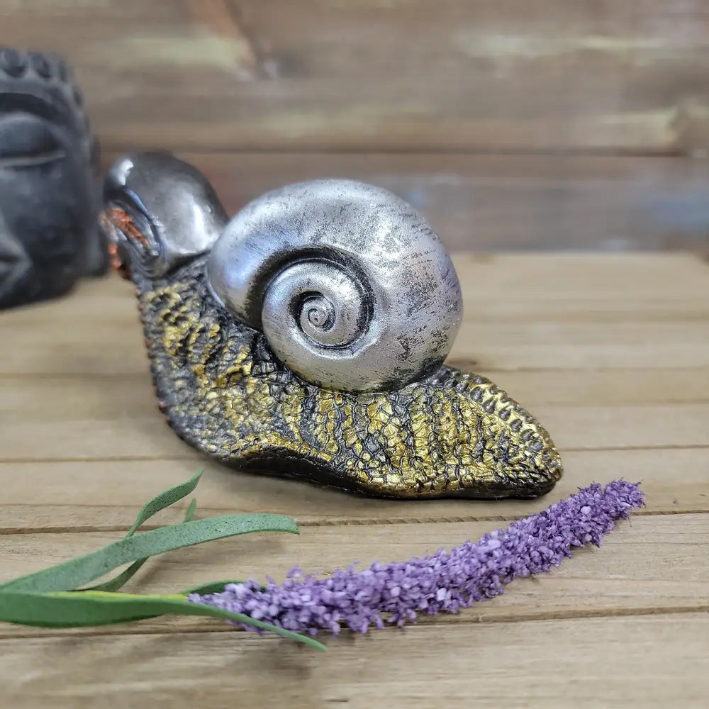 SNAILIEN II (ALIEN SNAIL) - Statues