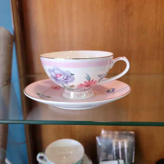 Teacups and Saucers - Pink & White with Flowers - Teas & Accessories