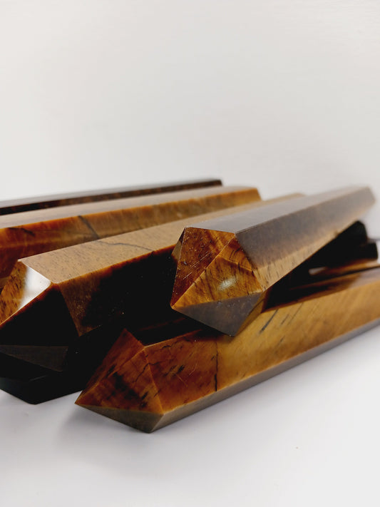 🐯✨ Tigers Eye Wand 7’’ – Confidence Protection and Manifestation Magic! 🌟